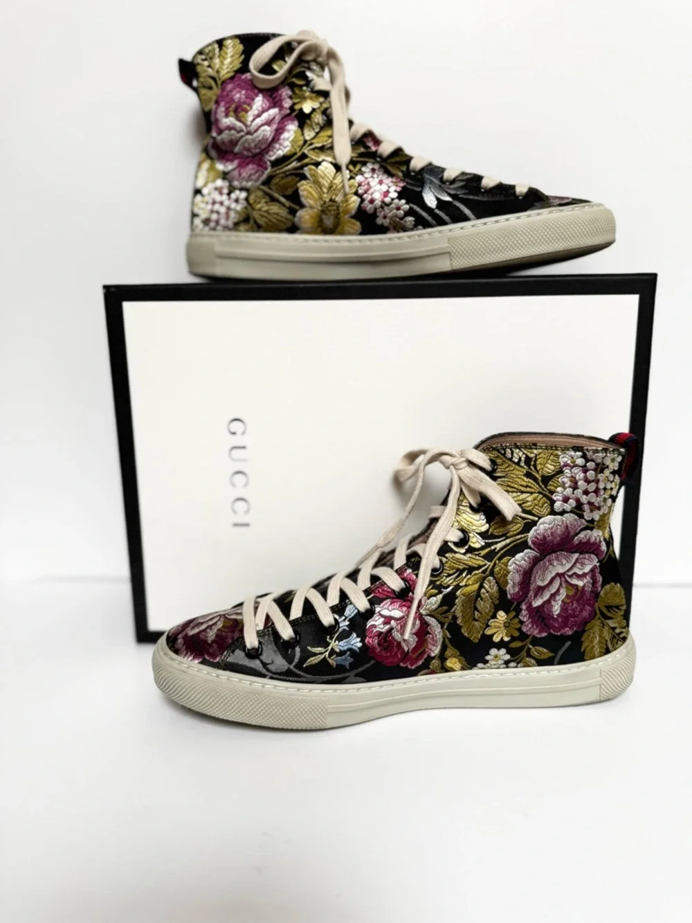 Gucci Women’s Sylvie Blind For Love Floral Jacquard High Top Sneakers Size 38.5 - Picture 2 of 13